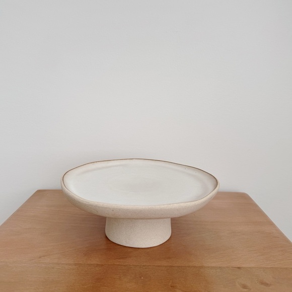 Footed Plate - Picture 2 of 6